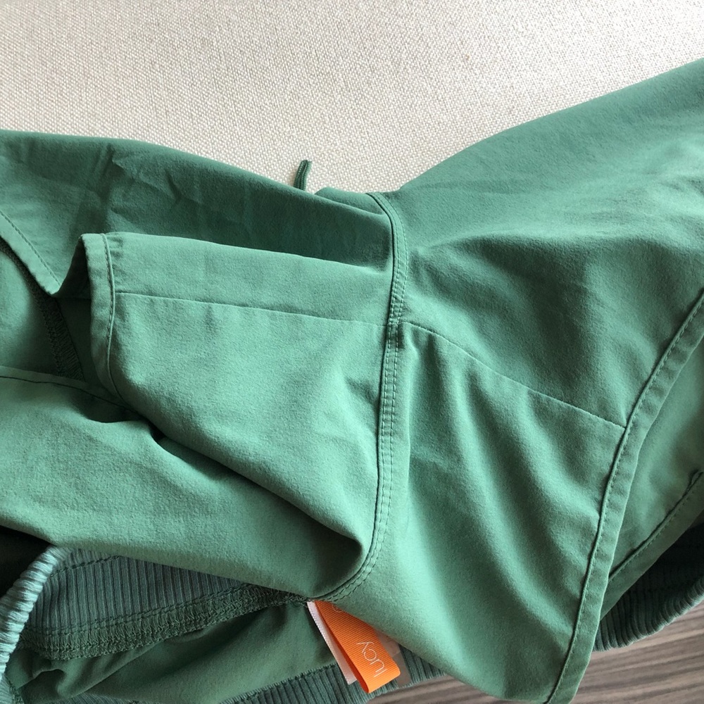 Lucy Green Shorts - Picture 5 of 5